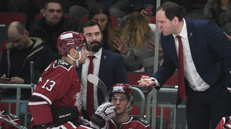 Gunārs Skvorcovs un Ģirts Ankipāns
Foto: Romāns Kokšarovs, f64