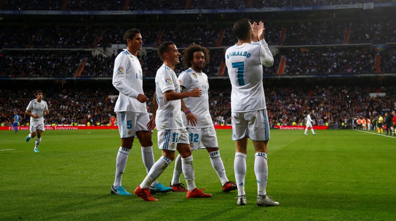 Krištianu Ronaldu ar komandas biedriem
Foto: Reuters/Scanpix