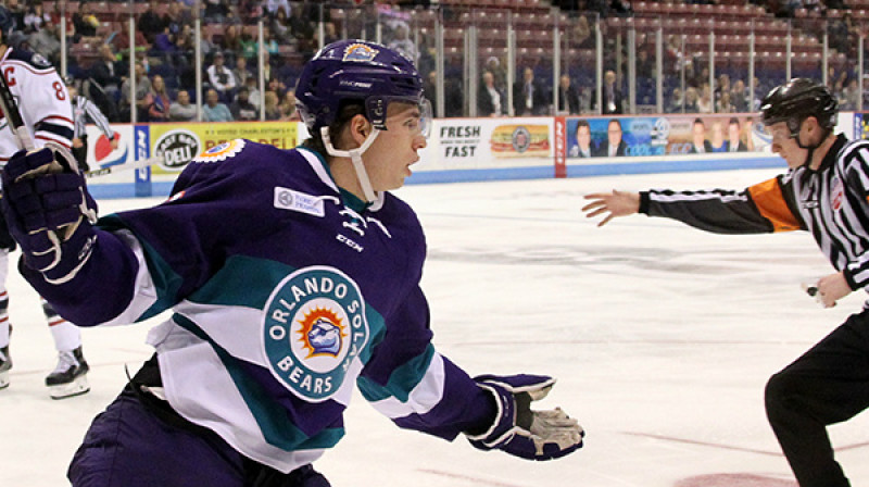Mārtiņš Dzierkals
Foto: http://orlandosolarbearshockey.com/