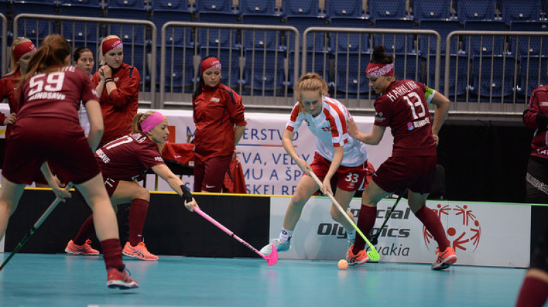 Aizraujošā cīņā dānietes tika apspēlētas
Foto: IFF Floorball