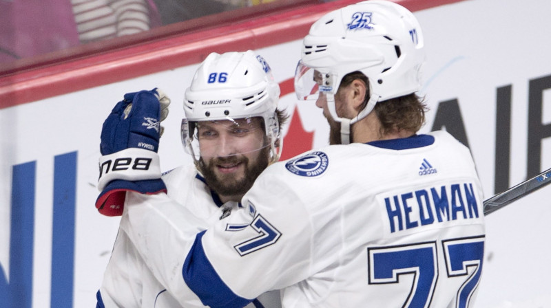 Ņikita Kučerovs un Viktors Hedmans
Foto: AP/Scanpix