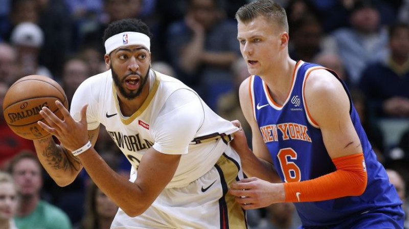 Entonijs Deiviss un Kristaps Porziņģis
Foto: AP/Scanpix
