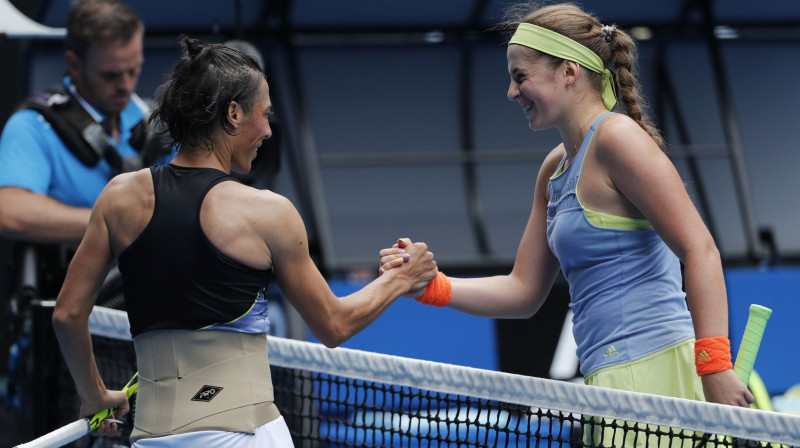 Frančeska Skjavone un Aļona Ostapenko
Foto: AP/Scanpix