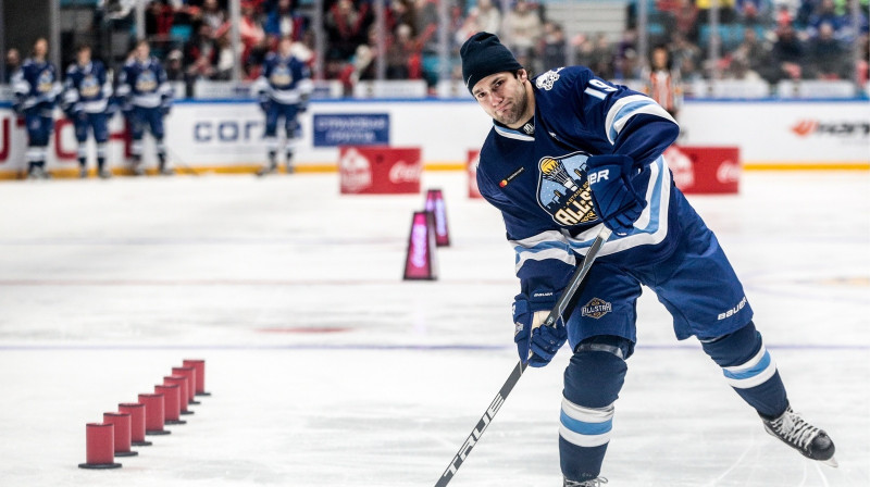 Lindens Vejs nospēlēja KHL Zvaigžņu spēli, bet pēc tam Astanu pameta
Foto: Sergey Bobylev/TASS/Scanpix