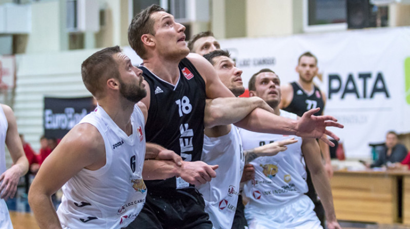 Klāvs Čavars cīņā ar jēkabpiliešiem
Foto: Lāsma Irša