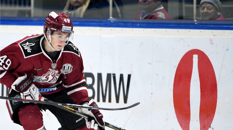 Emīls Gēģeris
Foto: Romāns Kokšarovs, F64