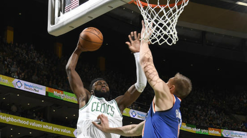 Foto: Brian Babineau / GettyImages, nba.com/celtics