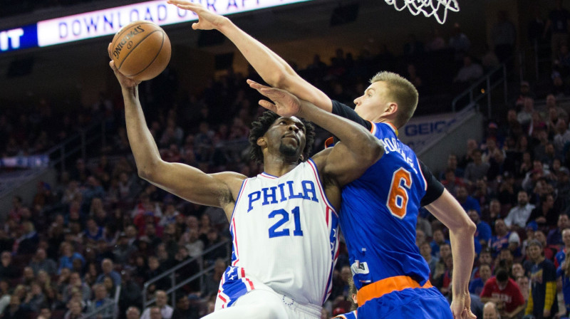 Džoels Embīds un Kristaps Porziņģis
Foto: USA Today Sports/Scanpix