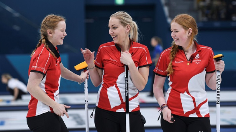 Dānijas kērlingistes labā noskaņojumā
Foto: AFP/Scanpix