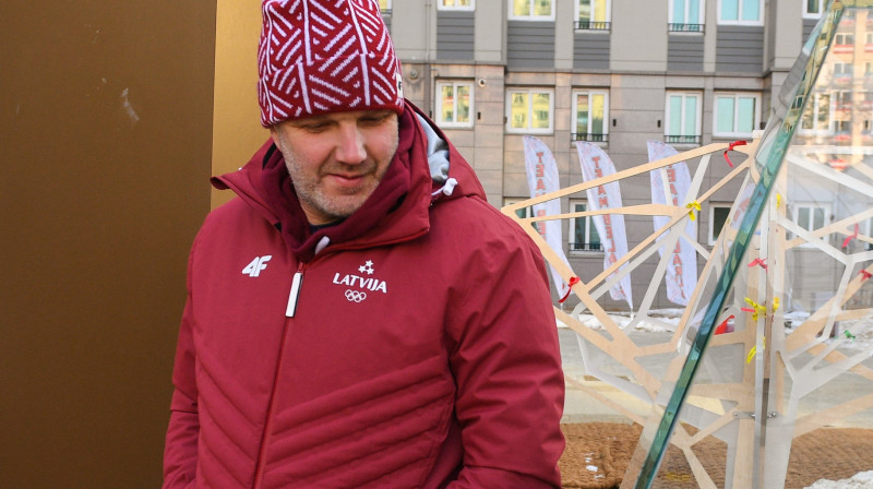 Sandis Prūsis
Foto: Romāns Kokšarovs/f64