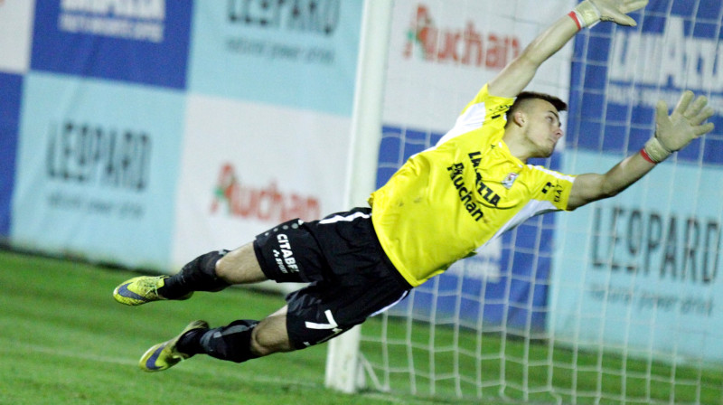 Deniss Pērkons "Dudelange" dublieru sastāvā
Foto: Albert Krier / Albert Photos