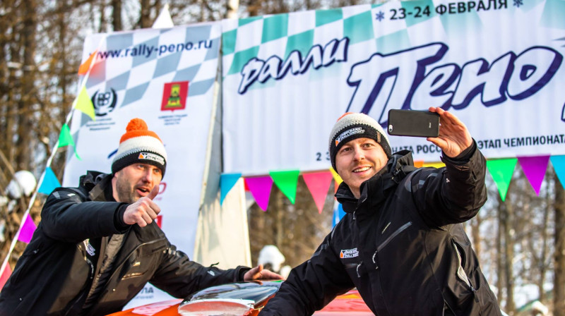 Ekipāža pēc finiša
Foto: Lina Arnautova