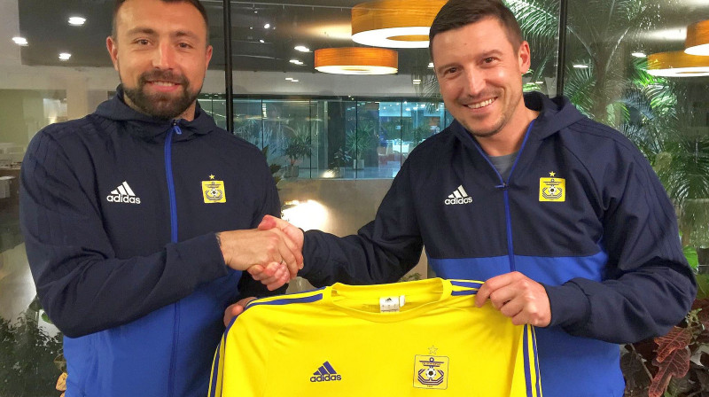 Aleksejs Antonovs un Andrejs Butriks
Foto: fkventspils.lv