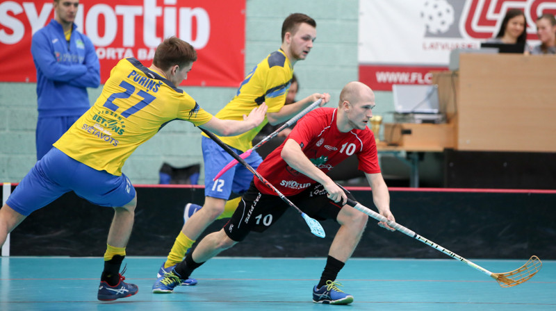 "Pārgaujas" florbolistiem šodien neizdevās apturēt lielvārdieti Kusiņu
Foto: Ritvars Raits, floorball.lv