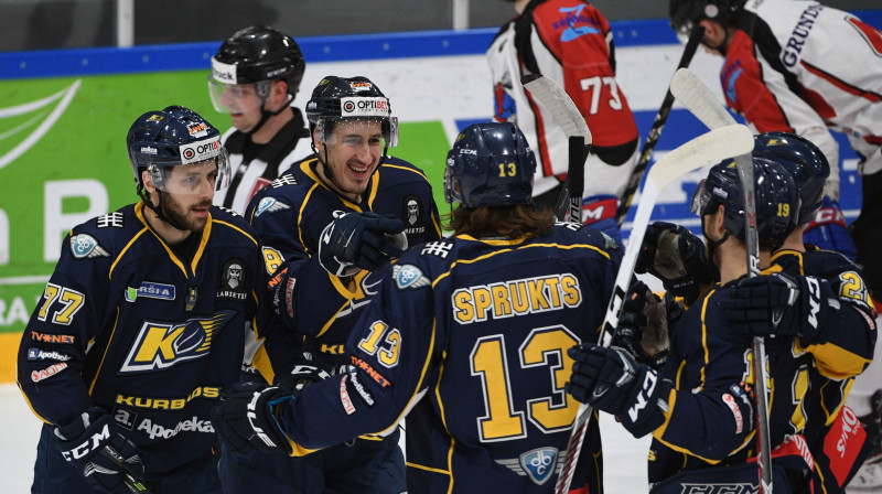 Mārtiņš Porejs un Martins Lavrovs
Foto: Romāns Kokšarovs, f64