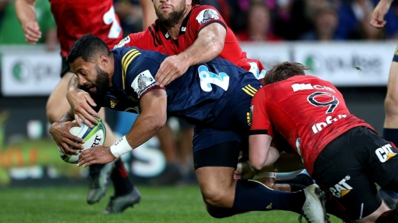 Lima Sapoaga (ar bumbu)
Foto: planetrugby.com