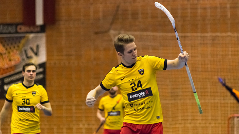 Ulbrokieši Juris Gribusts (no kreisās) un Niks Ķuzulis
Foto: Māris Greidāns