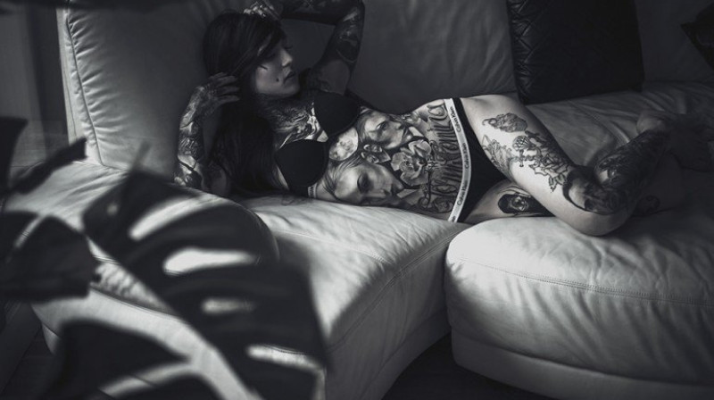 TOP 2. vietā: ekstrēmā latviešu modele: Monami Frost jeb Irēna Straume