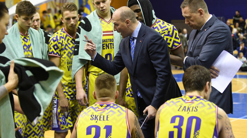 Roberts Štelmahers un "Ventspils" soliņš 
Foto: Romāns Kokšarovs, Sporta Avīze, f64