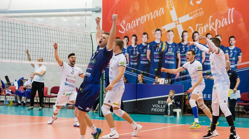 "Saaremaa VK"
"Saaremaa VK" Facebook profils.