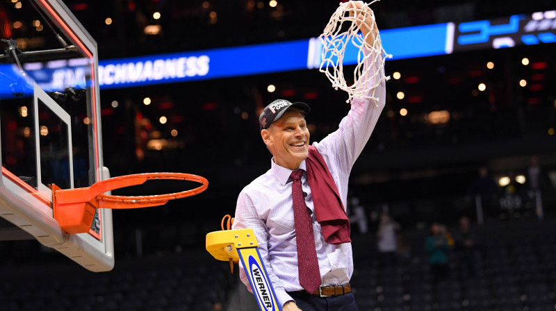 Porters Mozers, "Loyola Chicago" treneris, pēc uzvaras Dienvidu apgabala finālā
Foto: USA Today/Scanpix