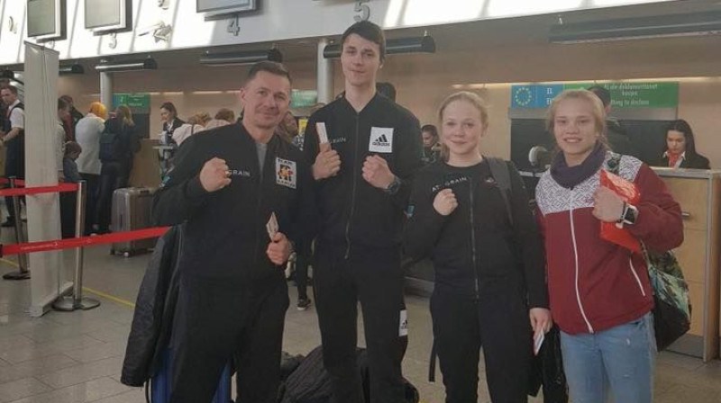 Latvijas delegācija pirms Eiropas U22 čempionāta
Foto: Boksa un kikboksa skola "Rīga"