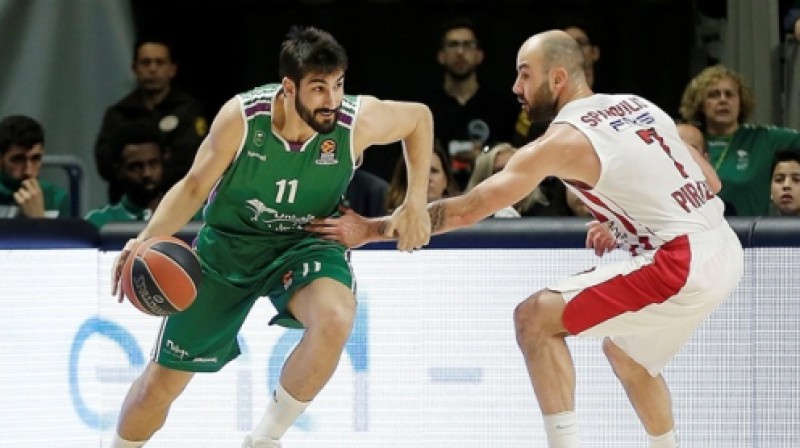 Daniels Diess pret Vasili Spanuli
Foto: Euroleague.net