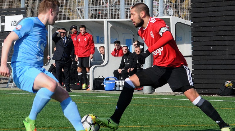 Artūrs Karašausks sasniedza "hattrick"
Foto: Andris Gertsons (liepajniekiem.lv)