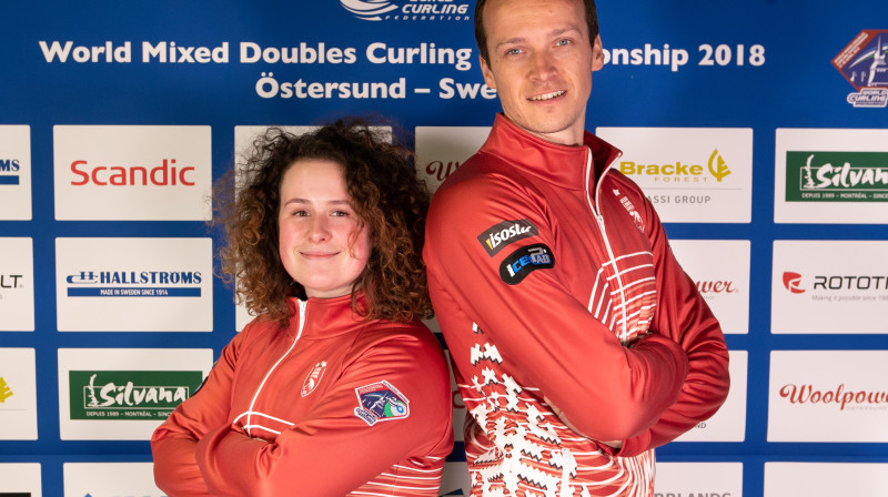 Latvijas jaukto pāru kērlinga izlase
WCF / Richard Gray