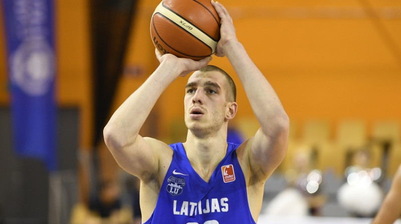 Linards Jaunzems
Foto: Romāns Kokšarovs, f64