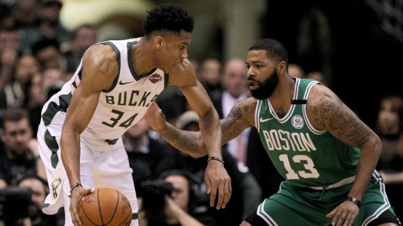 Jannis Adetokunbo pret Markusu Morisu
Foto: AFP/Scanpix