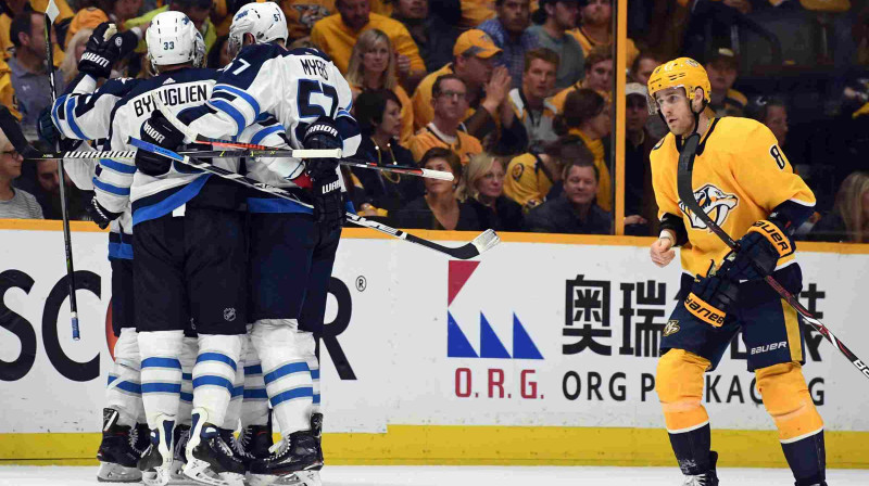 "Jets" spēlētaji atzīmē vārtu guvumu
Foto: USA Today Sports/Scanpix
