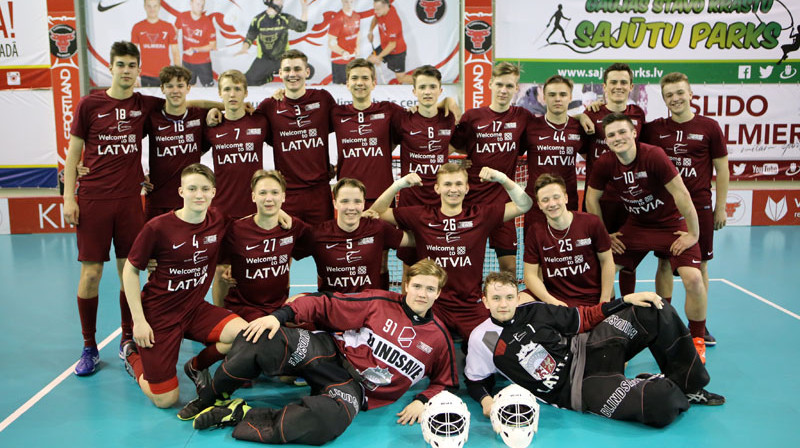 Latvijas junioru izlases pirmais sastāvs
Foto: Ritvars Raits, floorball.lv