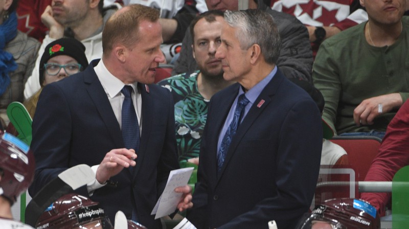 Artis Ābols un Bobs Hārtlijs
Foto: Romāns Kokšarovs/f64