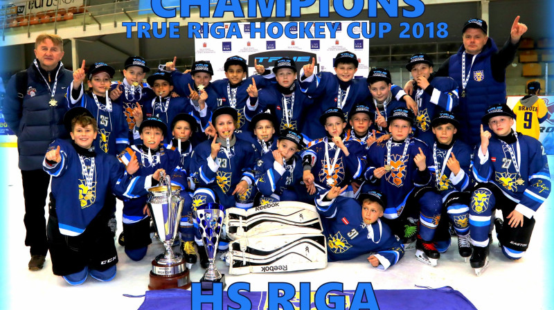 HS Rīga palika nepārspēti šā pavasara pēdējā "True Riga Hockey Cup" turnīra spēlē
Foto: Mārtiņš Aiše