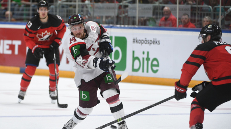 Rihards Bukarts
Foto: Romāns Kokšarovs, f64