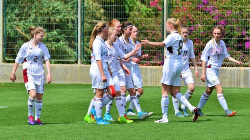 Latvijas U17 meiteņu futbola izlase
Foto: LFF