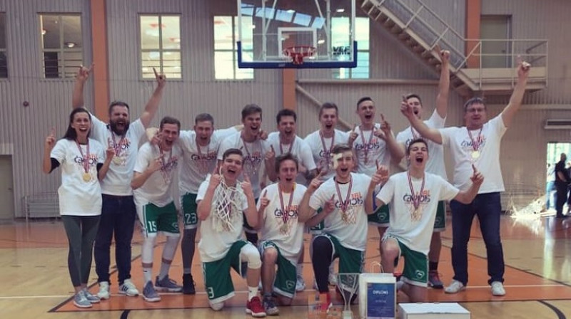 Valmieras U19 basketbolisti: Latvijas čempioni
Foto: Valmiera