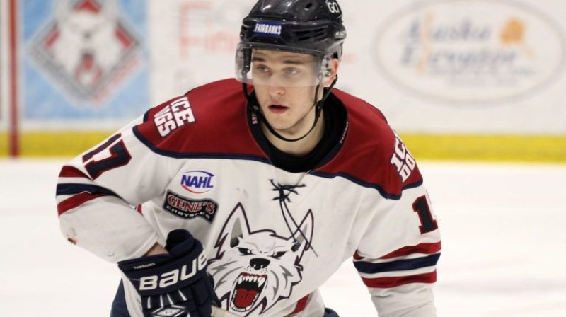 Roberts Bļugers, Foto: janesvillejets.com