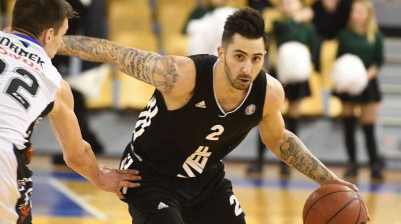 Alekss Peress 
Foto: Romāns Kokšarovs, Sporta Avīze, f64