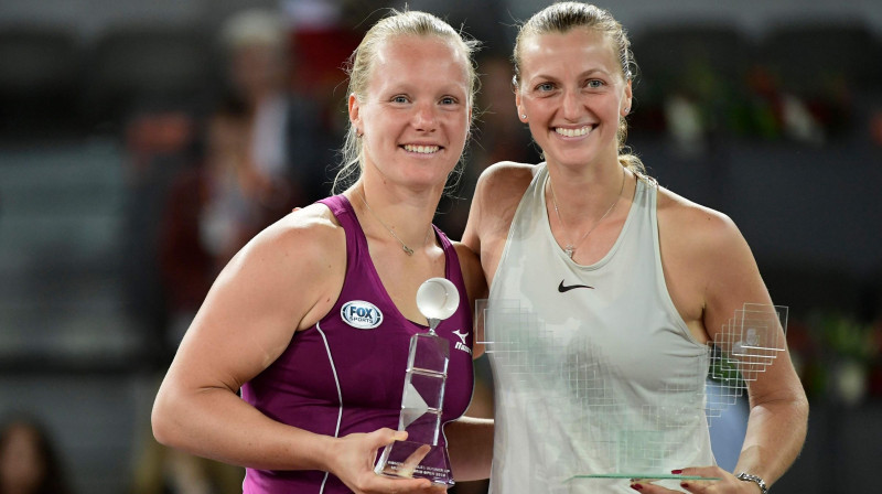 Lielisku Madrides finālu sarīkojušās Kiki Bertensa un Petra Kvitova
Foto: AFP/Scanpix