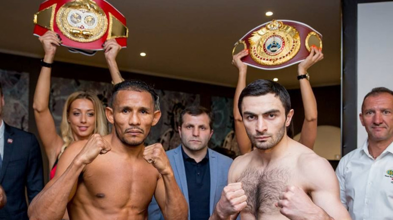Isa Čaņijevs un Ismaels Barroso svēršanās laikā
Foto: LNK Boxing