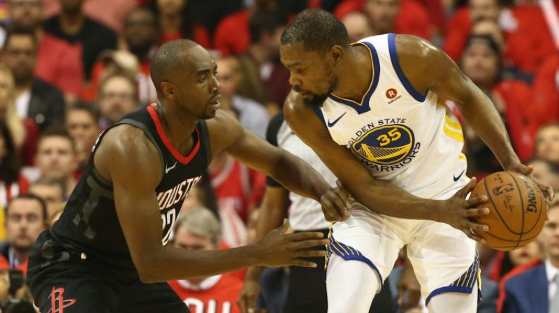 Lūks Mbā a Mute un Kevins Durents
Foto: USA Today Sports/Scanpix