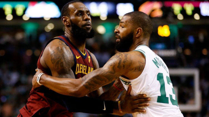 Lebrons Džeimss un Markuss Moriss
Foto: USA TODAY Sports/Scanpix