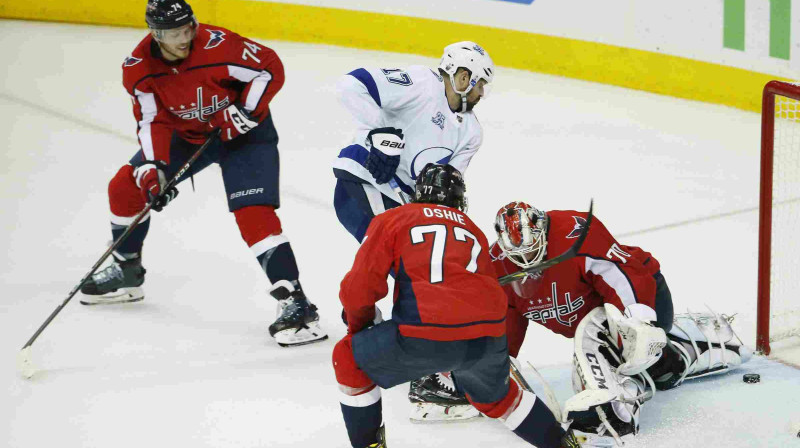 Uzvaras vārtu autors Alekss Kilorns (nr. 17)
Foto: USA Today Sports/Scanpix