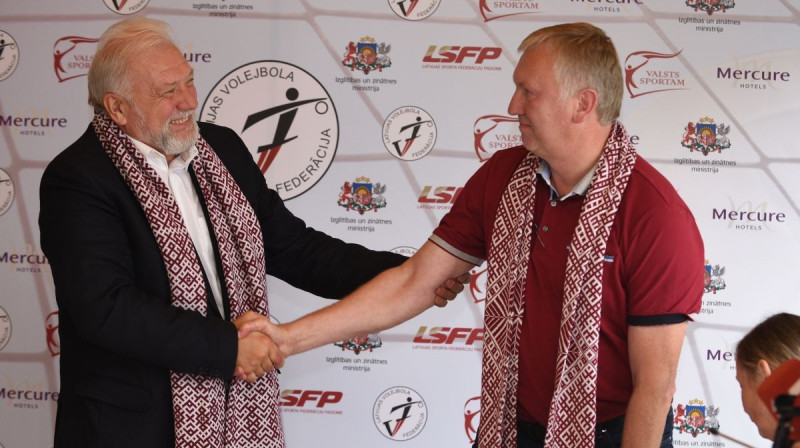 Atis Sausnītis un Avo Kēls
Foto: Romāns Kokšarovs, F64