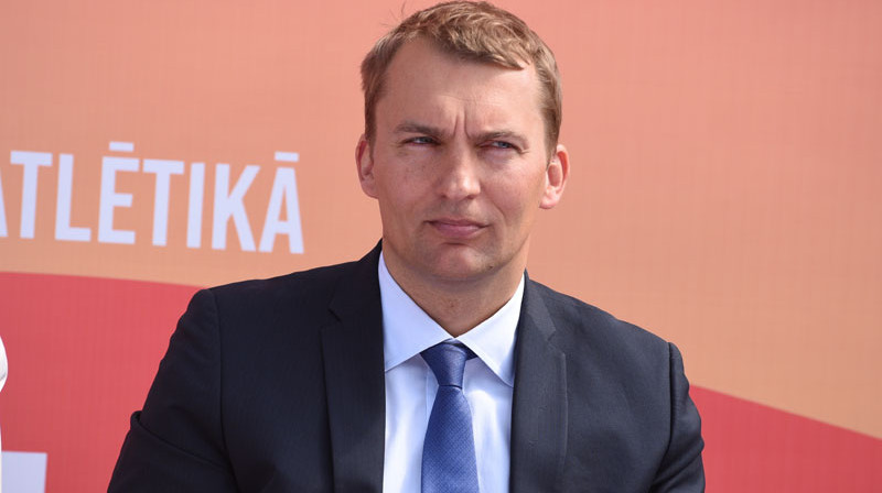 Kultūras un sporta centra "Daugavas stadions" valdes loceklis Elmārs Martinsons. 
Foto: Romāns Kokšarovs/f64