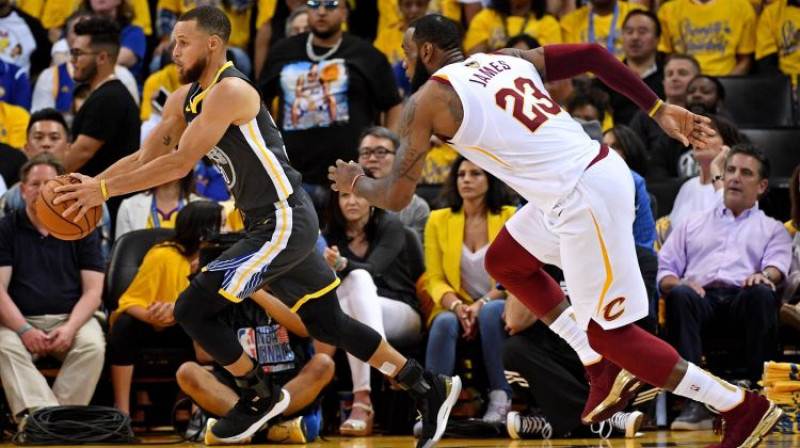 Stefens Karijs un Lebrons Džeimss
Foto: USA Today Sports/Scanpix