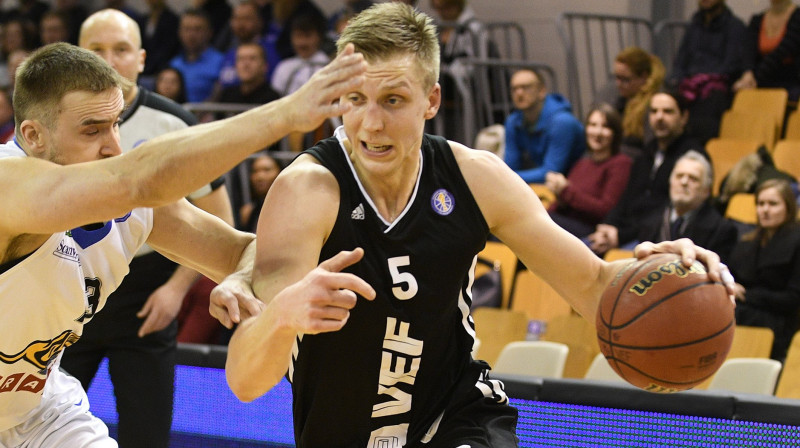 Mareks Mejeris 
Foto: Romāns Kokšarovs, Sporta Avīze, f64