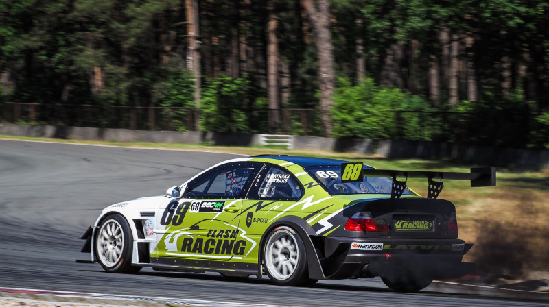 Flash Racing Latvia izcīnīja uzvaru posma kvalifikācijā. 
Foto: Raimods Volonts